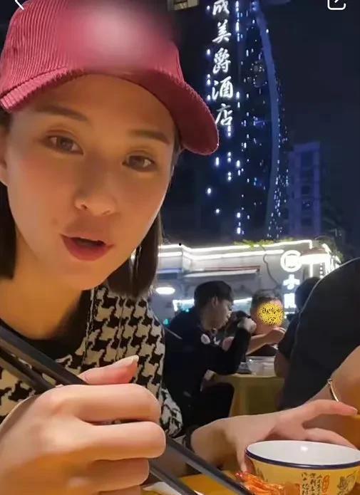 娱乐圈吃瓜爆料哥,揭秘明星幕后故事